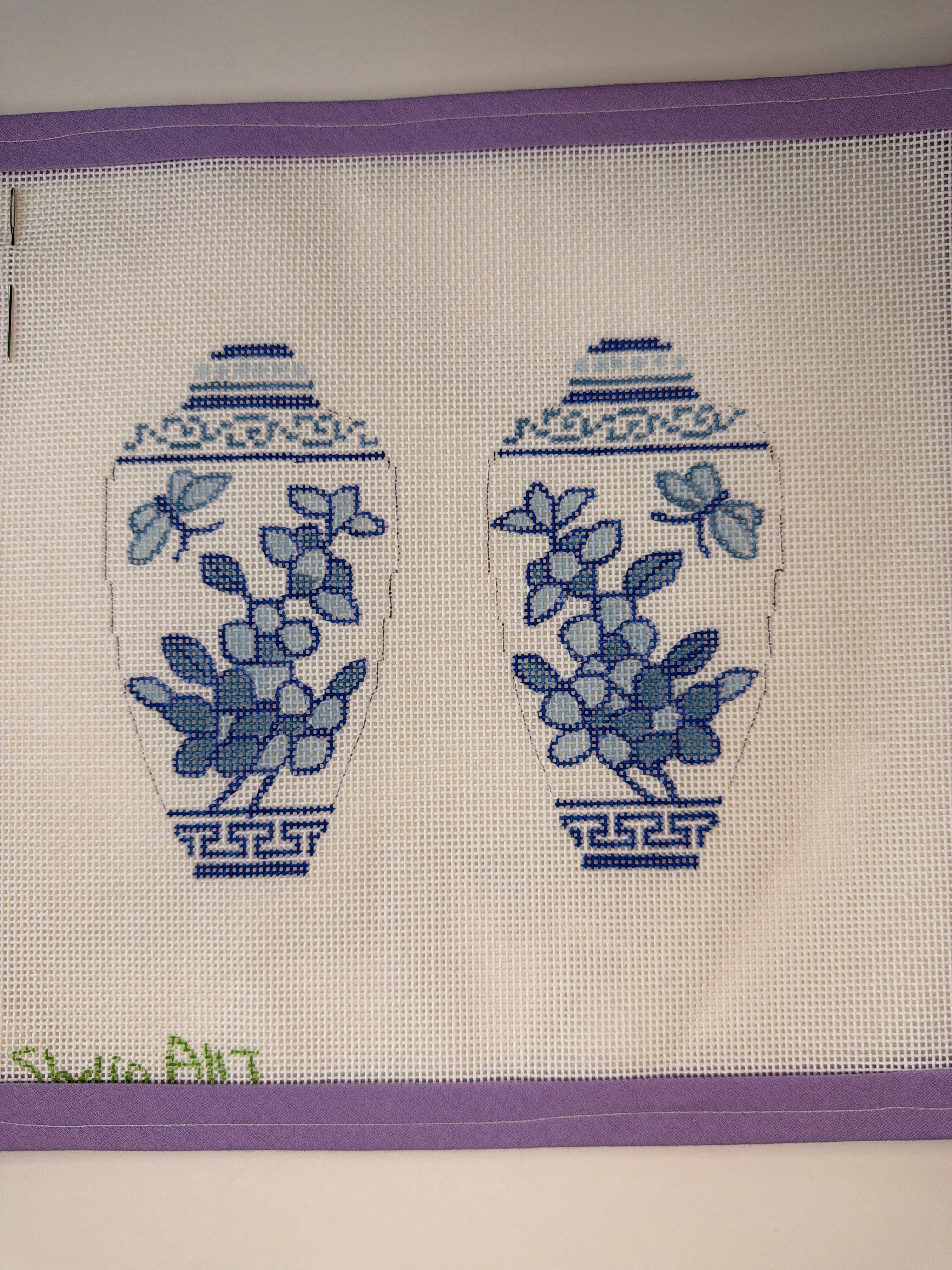 Ginger Jar Scissor Case