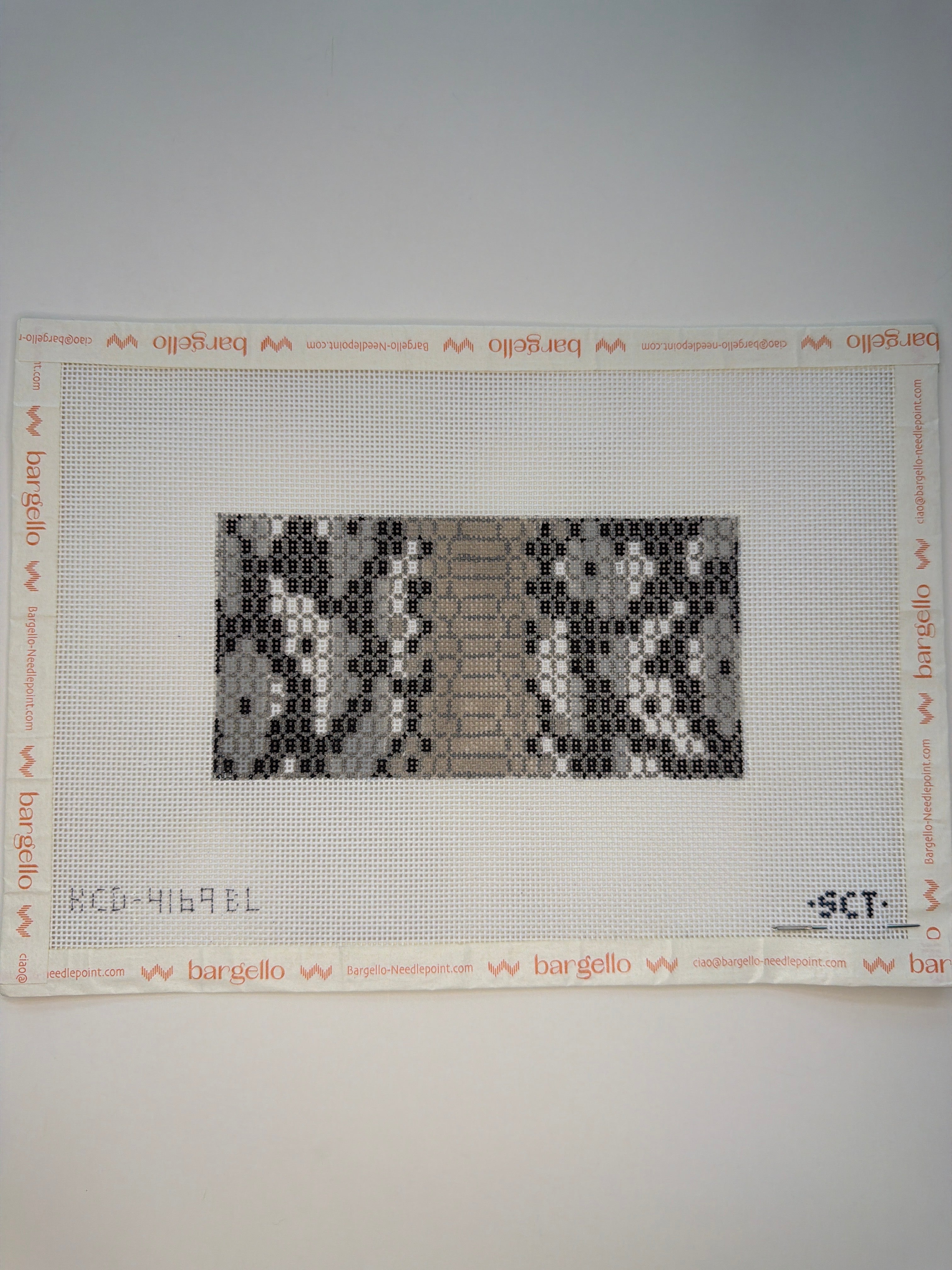 Black Reptile Insert