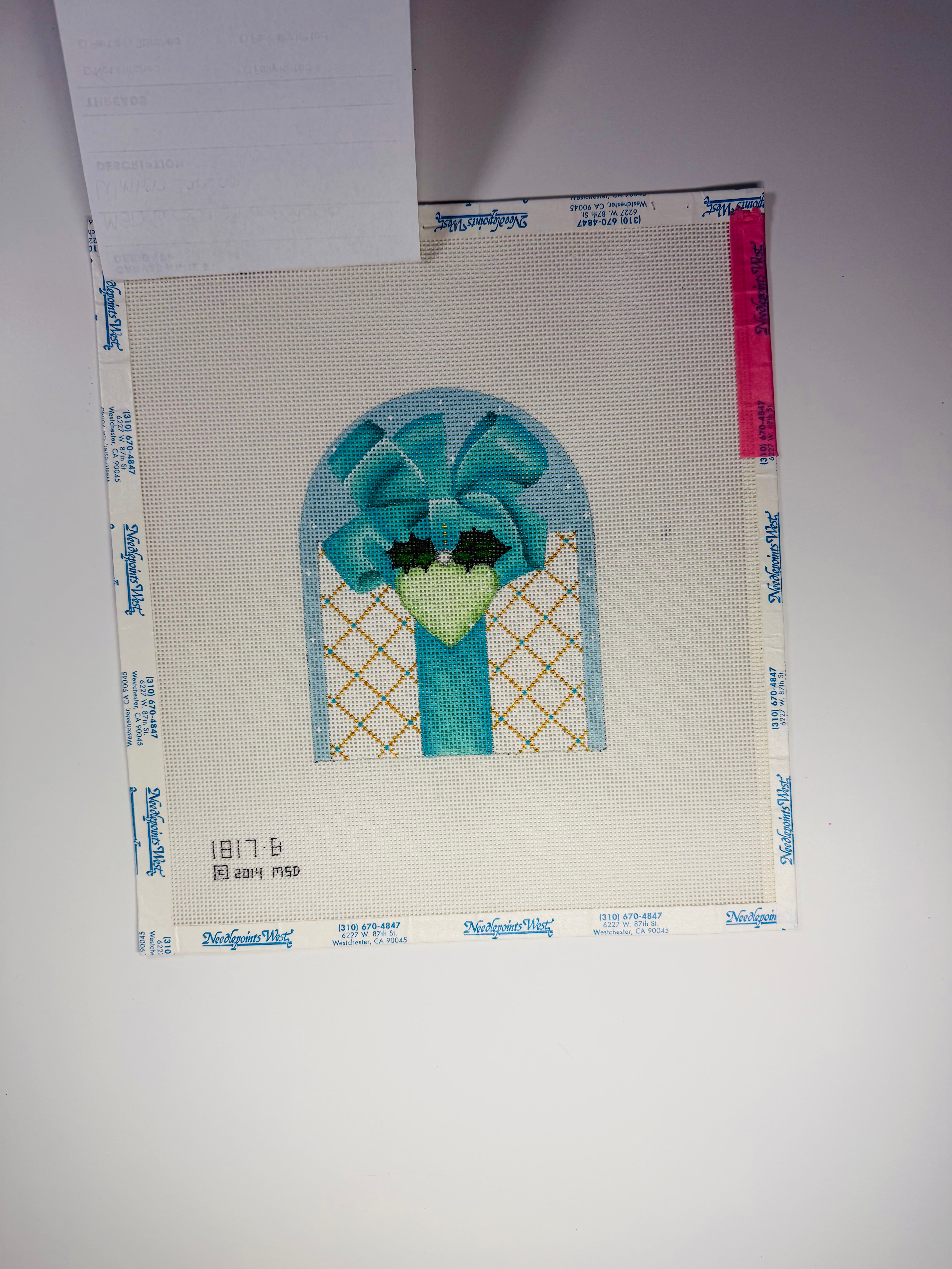 MSD Present Snow Globe